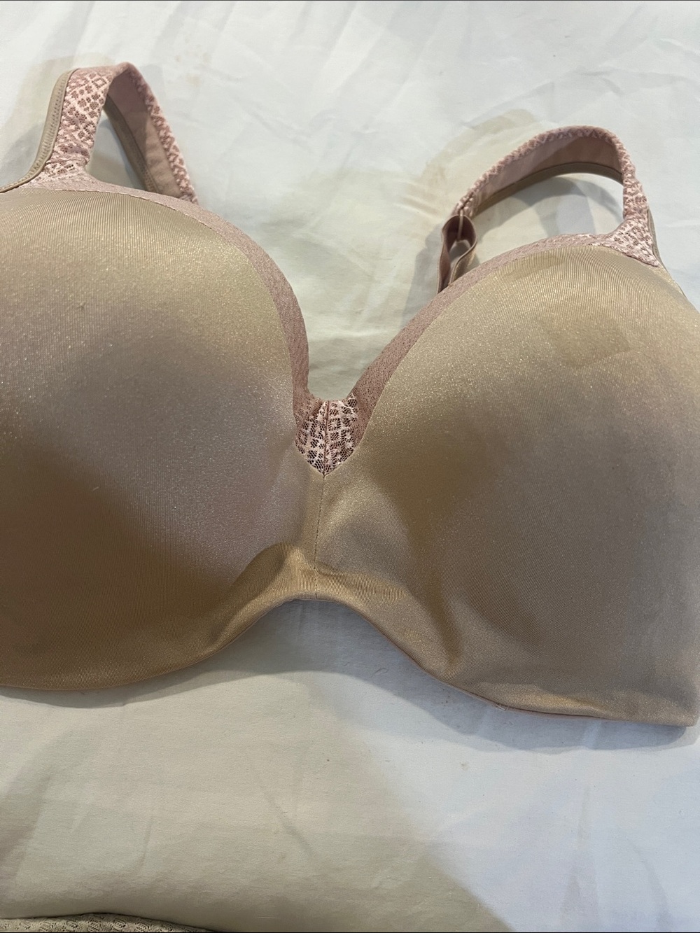 Ladies tan colored T-Shirt Bra  size 38dd